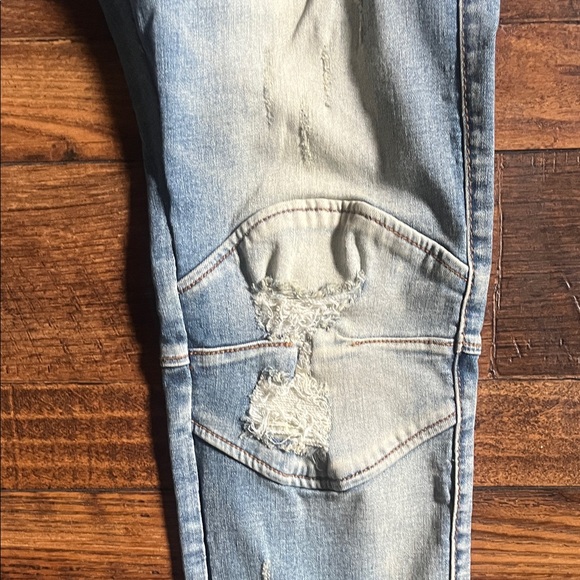 Distressed Light Blue Men's Jeans - Picture 5 of 5